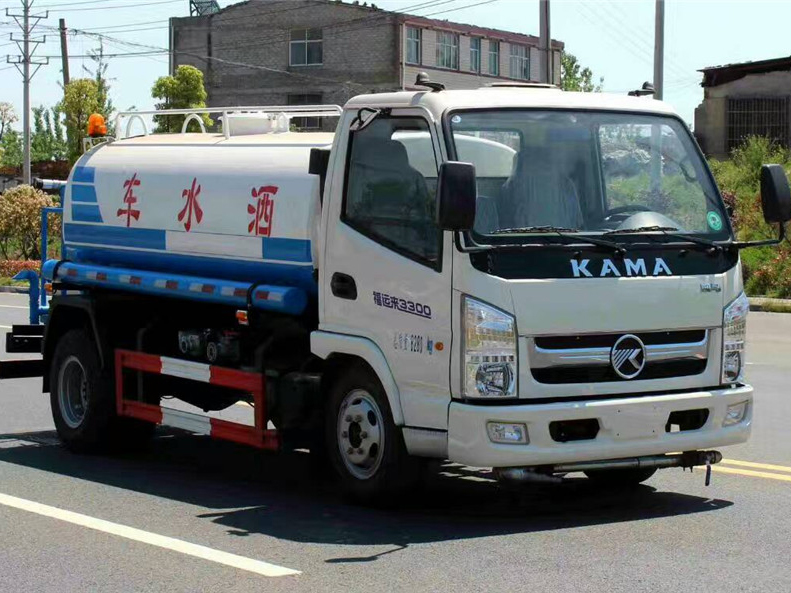 凯马5方国五KMC5076GSSA33D5洒水车