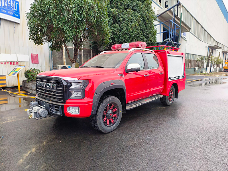 福田四驱器材消防车